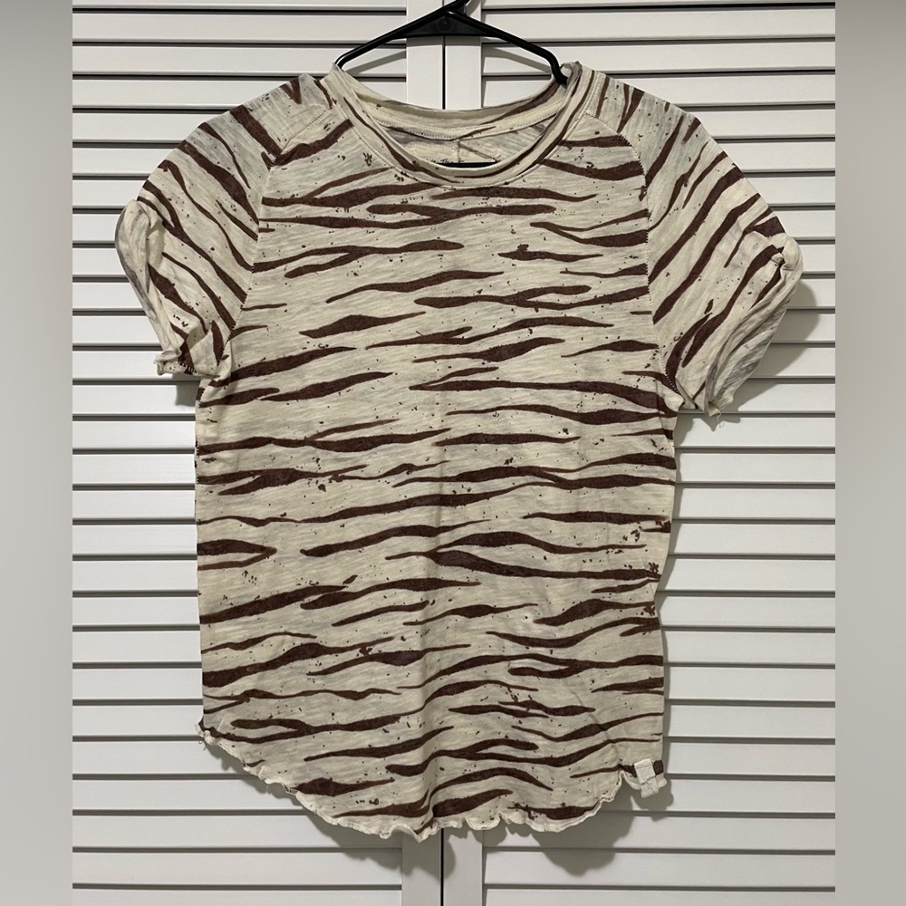 NWOT We The Free Be My Baby Printed Tee - Picture 2 of 3